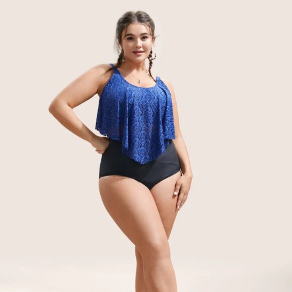 BloomChic Blue Bathing suit top with Adjustable Straps - Picture 3 of 5